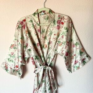 Vintage sexy Valentine’s Day rose and heart satin robe